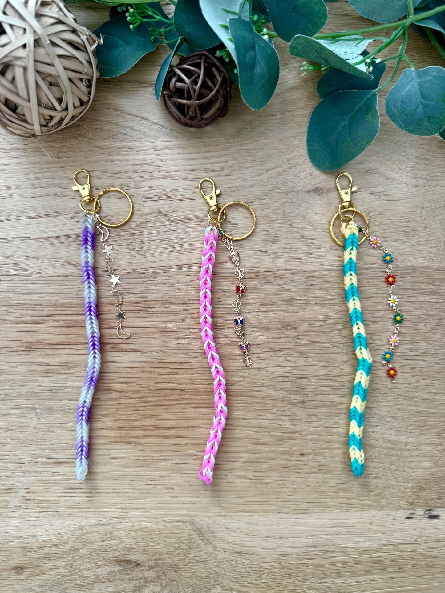 Handwoven Charm Keychain – Dainty Woven Loom Keychain with Unique Flower Design