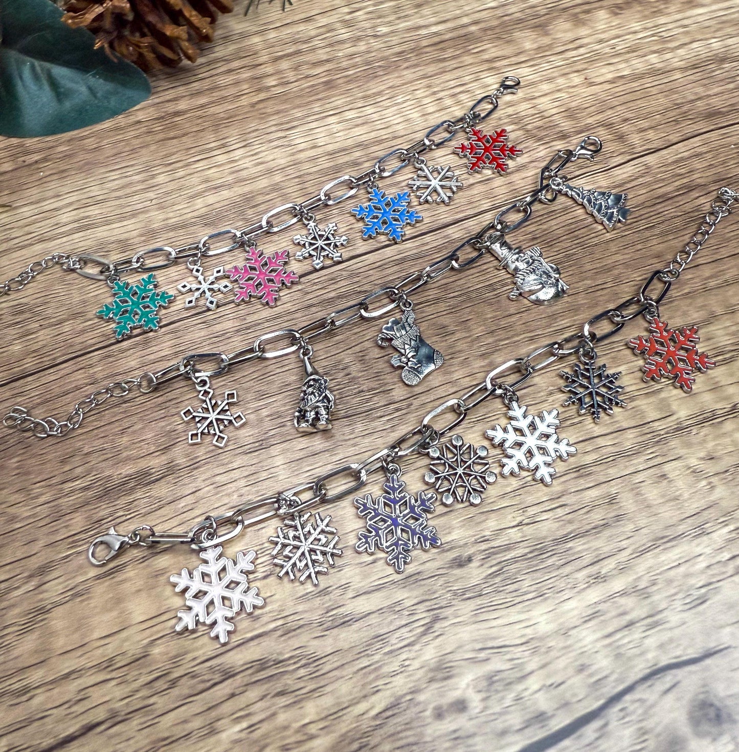 Colorful Snowflake Bracelet: Illuminate Your Festive Spirit!