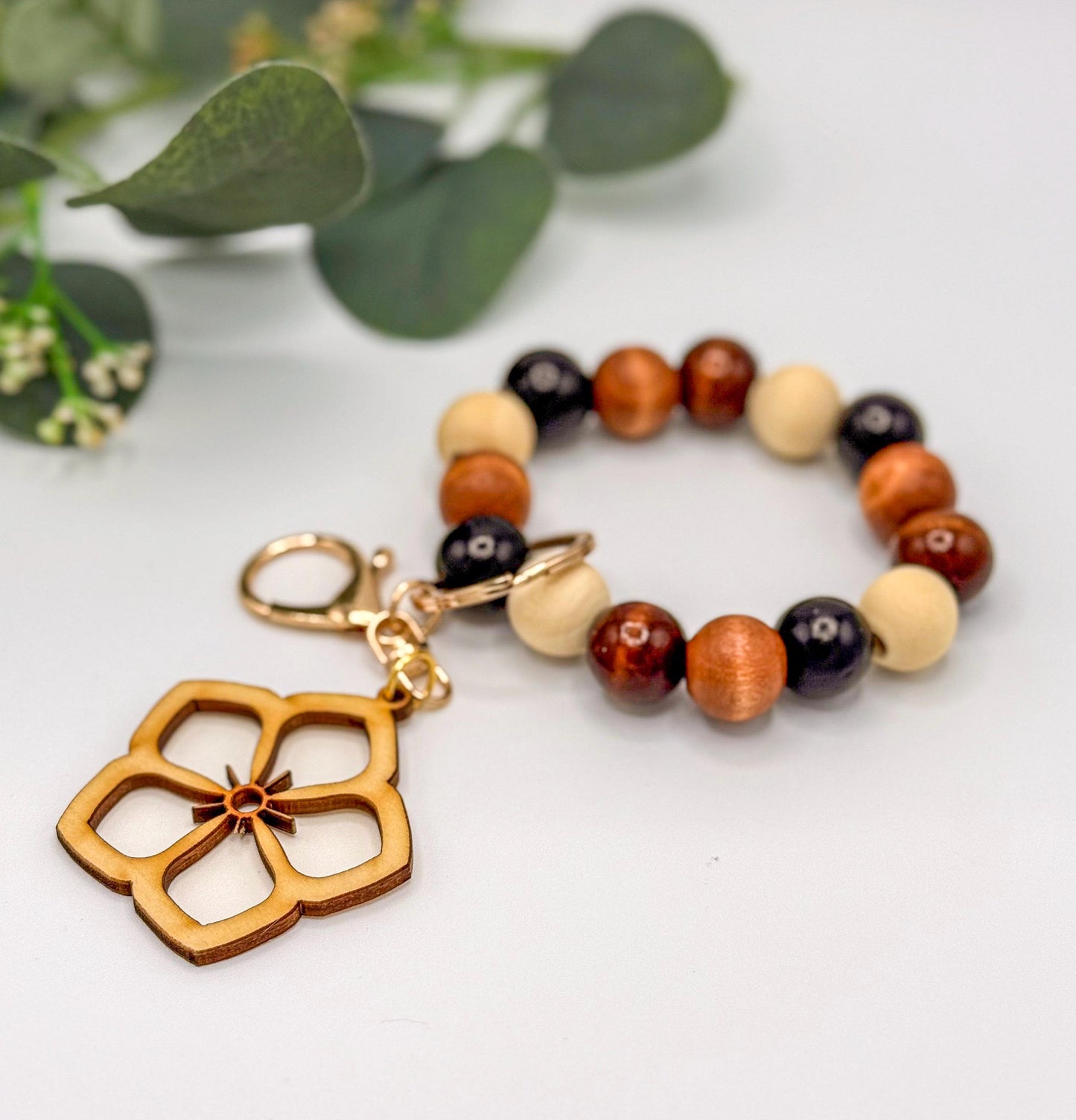Flower Wood Bead Wristlet Keychain
