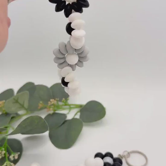 Monochrome Twisted Flower Keychain