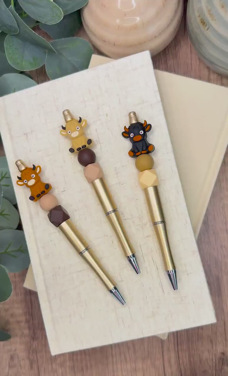 Highland Cow Beaded Pen, Gold Silicone (Black, Cream or Brown Beads)